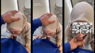 Bokep xnxx malaysia hijab mesum blowjob